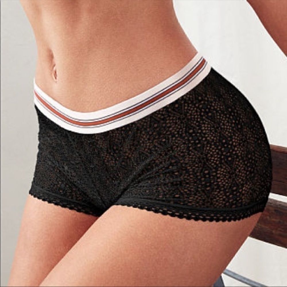 Victoria’s Secret crochet sheer lace shortie panty black Xsmall